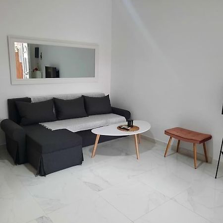 House In Diavata, Thessaloniki, Greece Apartment Luaran gambar