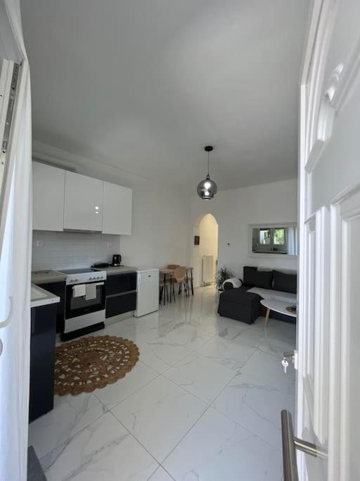 House In Diavata, Thessaloniki, Greece Apartment Luaran gambar