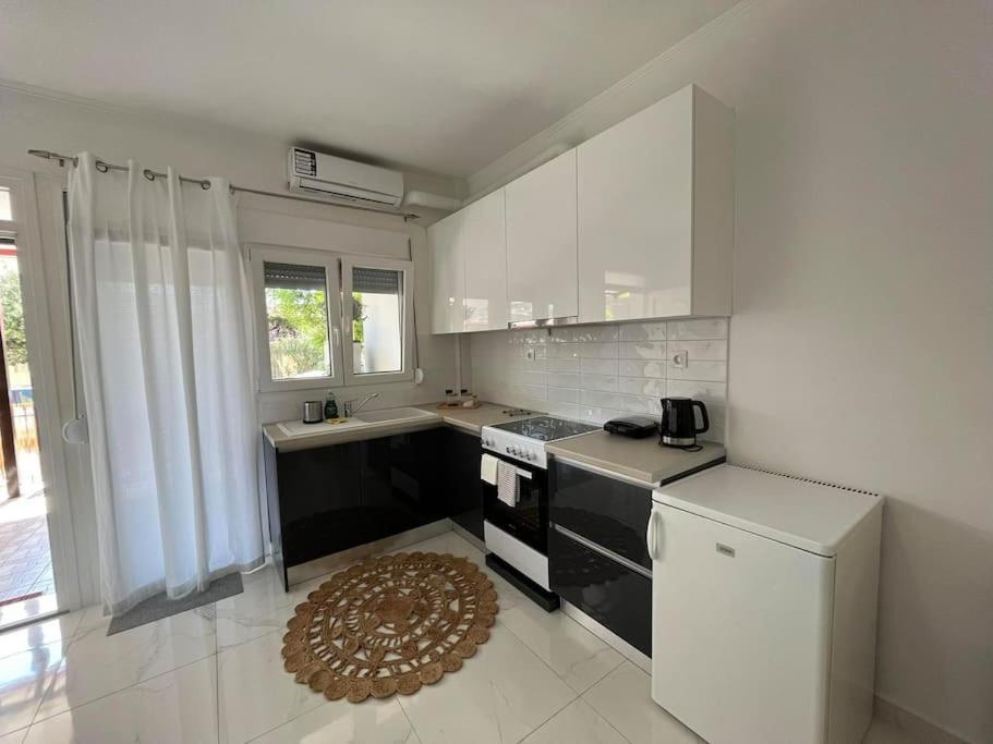 House In Diavata, Thessaloniki, Greece Apartment Luaran gambar