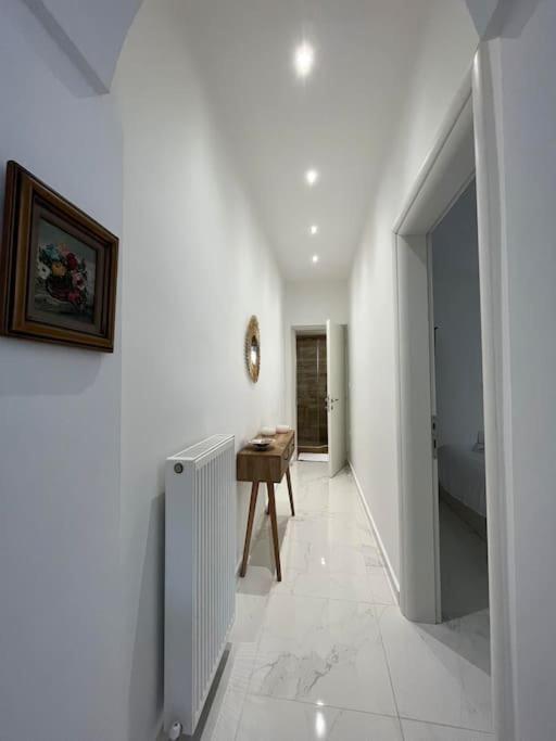 House In Diavata, Thessaloniki, Greece Apartment Luaran gambar